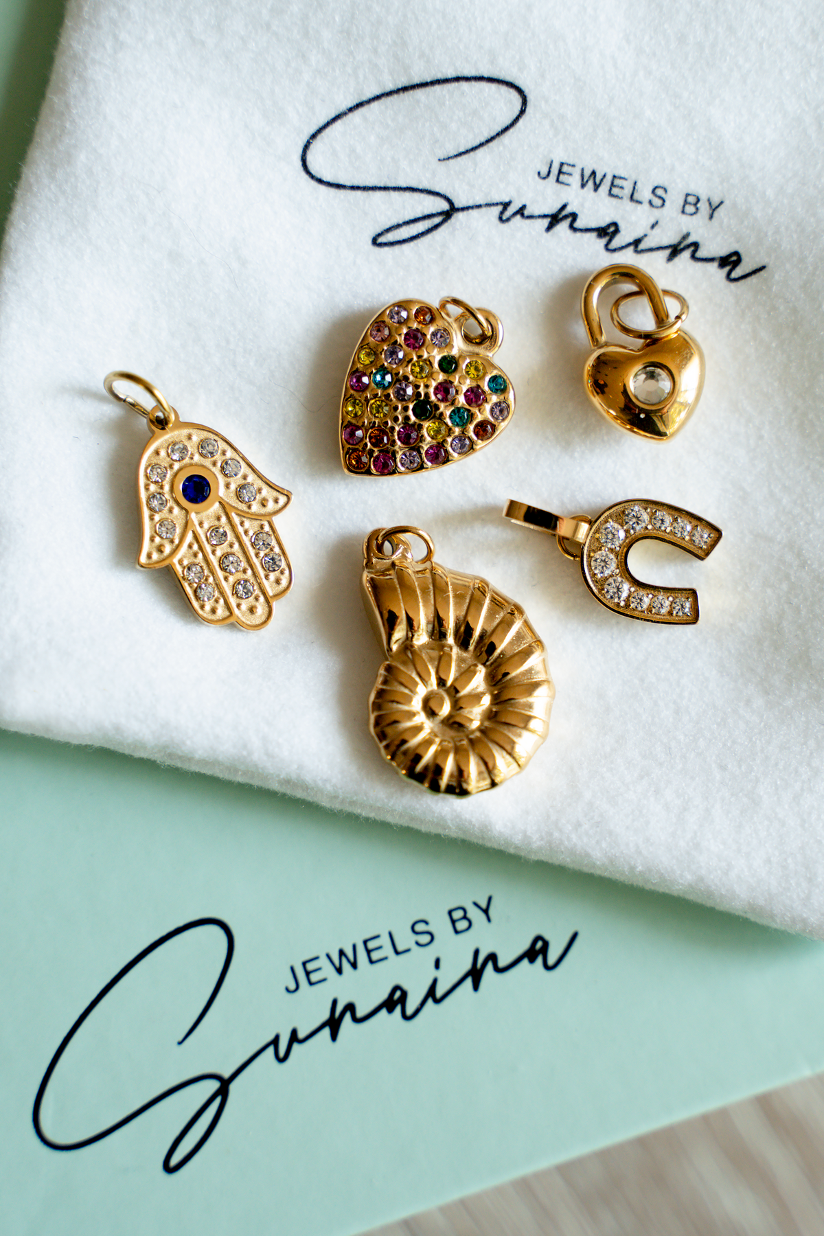 HORSE SHOE Charm-2